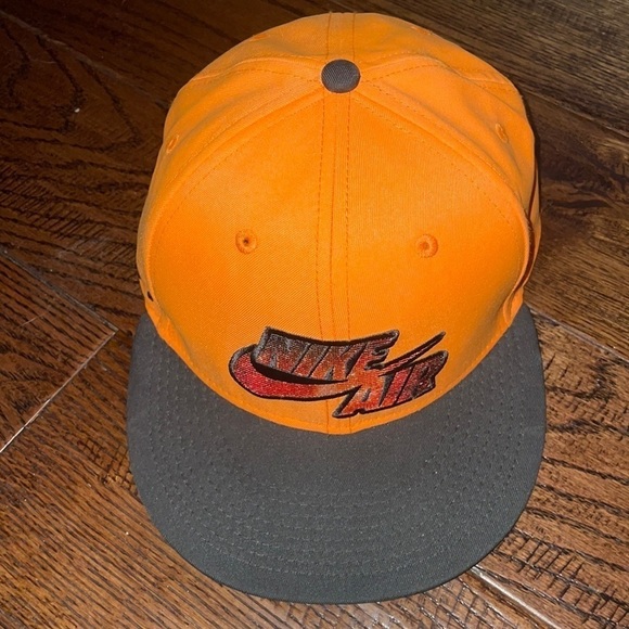 Nike Other - NIKE AIR TRUE Men’s Snap On Hat
